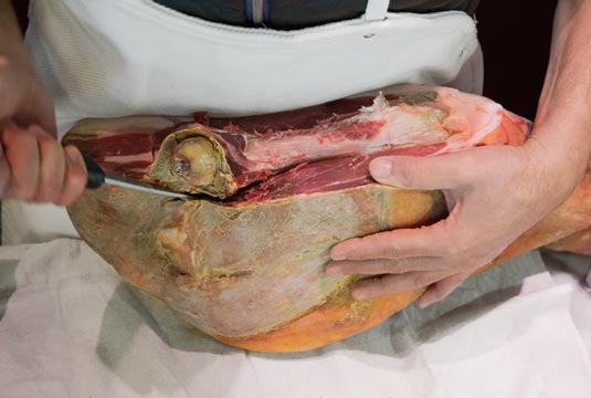 Désossage jambon